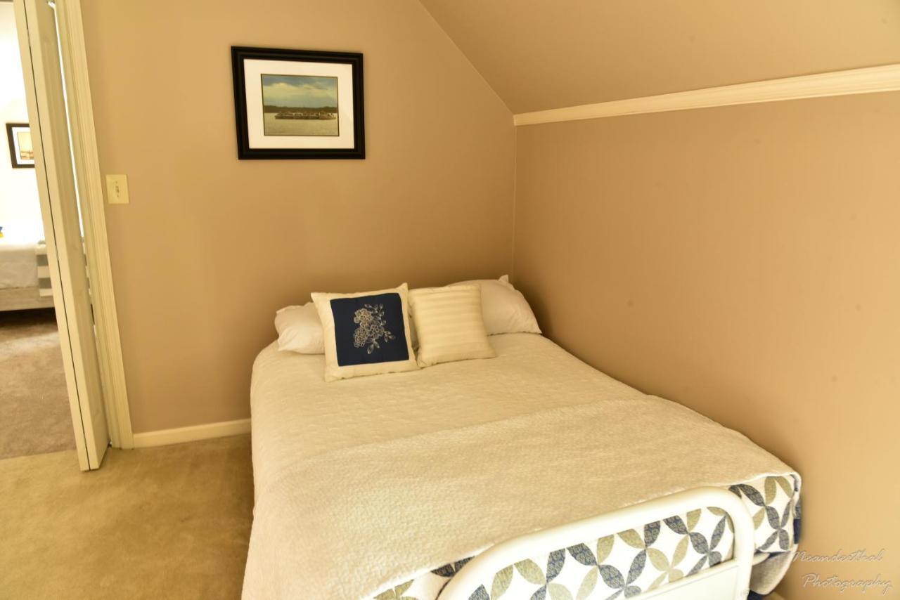 The Yellow Rose Of Talbot Bed And Breakfast 伊斯顿 外观 照片