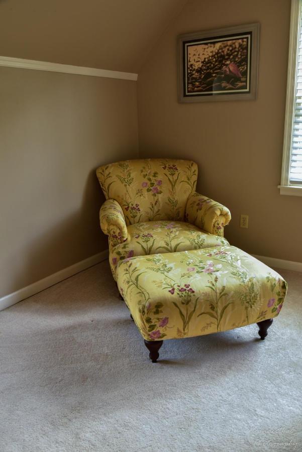 The Yellow Rose Of Talbot Bed And Breakfast 伊斯顿 外观 照片
